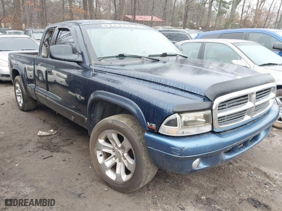 2002 Dodge Dakota SLT with VIN 1B7GL42X72S649714, listed as a IAAI auction lot 41426396 with 227,056 mi miles. Bid and sale history available at carsss.com. Image 1.