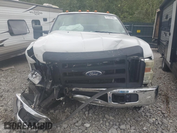 2008 Ford F-350 XL with VIN 1FDSF34598EA95957, listed as a Copart auction lot 71172104 with Not Provided miles and Salvage Title. Bid and sale history available at DreamBid. Image 5.