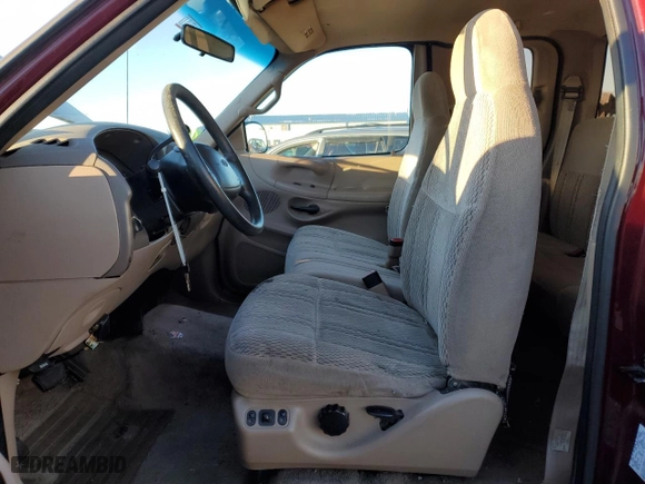 1997 Ford F-250 Standard with VIN 1FTFX28L0VND46656, listed as a Copart auction lot 87728315 with 270,810 mi miles and Clean Title. Bid and sale history available at carsss.com. Image 7.