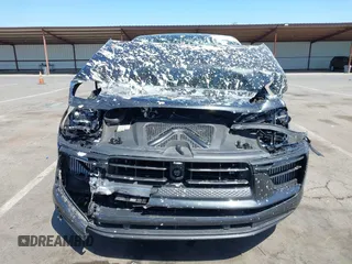 2022 Porsche Macan S z VIN WP1AG2A53NLB21728, wystawiony jako IAAI lot #42181697 z przebiegiem 30 363 mil mil oraz . Historia ofert i sprzedaży dostępna na DreamBid. Obrazek 12.