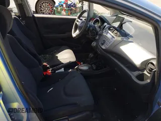 2010 Honda Fit Sport с VIN JHMGE8H40AC023184, выставлен на аукционе IAAI как лот 41605278 с пробегом 88 367 миль миль и . История ставок и продаж доступна на DreamBid. Изображение 5.