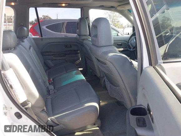 2005 Honda Pilot EX-L with RES with VIN 2HKYF18655H541622, listed as a IAAI auction lot 41419100 with 159,378 mi miles. Bid and sale history available at carsss.com. Image 8.