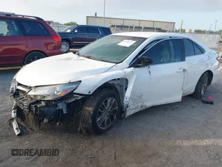 2017 Toyota Camry XLE with VIN 4T1BF1FK1HU722048, listed as a IAAI auction lot 41958761 with 999,999 mi miles. Bid and sale history available at carsss.com. Image 17.