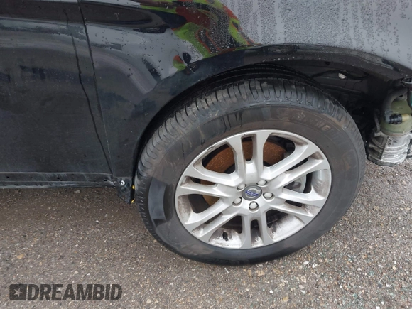 2016 Volvo XC60 T5 Drive-E Premier z VIN YV440MDK6G2907836, wystawiony jako IAAI lot #42133307 z przebiegiem 78 109 mil mil oraz . Historia ofert i sprzedaży dostępna na DreamBid. Obrazek 18.