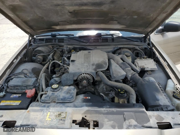 2005 Ford Crown Victoria Standard with VIN 2FAFP73WX5X144927, listed as a Copart auction lot 59713204 with 160,270 mi miles and Salvage Title. Bid and sale history available at carsss.com. Image 11.