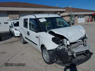 2022 Ram ProMaster City Wagon with VIN ZFBHRFAB8N6Y62014, listed as a IAAI auction lot 41716299 with 35,085 mi miles. Bid and sale history available at carsss.com. Image 1.