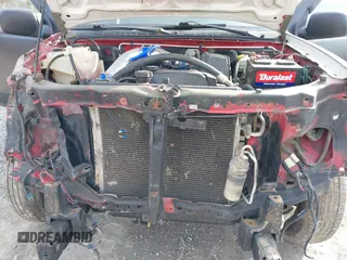 2004 Chevrolet Colorado 1SB LS Z85 with VIN 1GCDT136648185712, listed as a IAAI auction lot 41737957 with 402,427 mi miles. Bid and sale history available at carsss.com. Image 6.