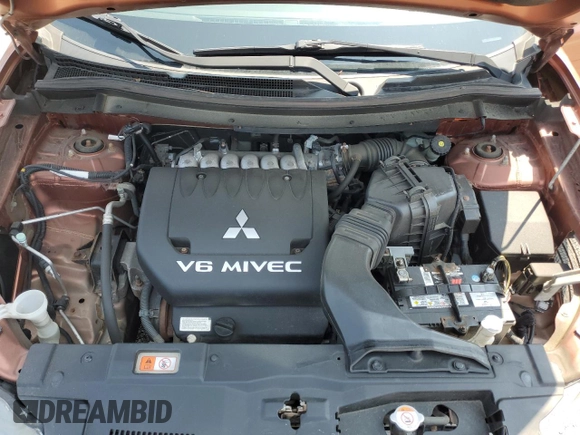 2014 Mitsubishi Outlander SE with VIN JA4JZ3AX3EZ601472, listed as a Copart auction lot 62324255 with 232,976 mi miles and Clean title. Bid and sale history available at DreamBid. Image 12.