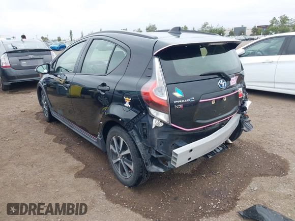 2018 Toyota Prius One z VIN JTDKDTB3XJ1606505, wystawiony jako IAAI lot #42425652 z przebiegiem 148 399 mil mil oraz . Historia ofert i sprzedaży dostępna na DreamBid. Obrazek 3.
