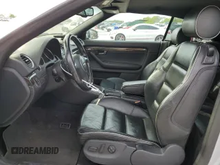 2004 Audi S4 z VIN WUARL48H64K900558, wystawiony jako Copart lot #54141755 z przebiegiem 131 741 mil mil oraz Szkody całkowita. Historia ofert i sprzedaży dostępna na DreamBid. Obrazek 7.