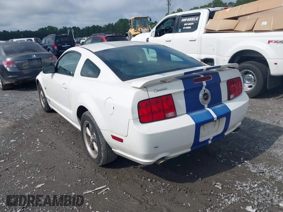 2006 Ford Mustang GT Deluxe with VIN 1ZVFT82H365250974, listed as a IAAI auction lot 42718000 with 130,936 mi miles and . Bid and sale history available at DreamBid. Image 3.