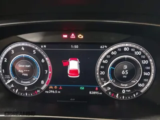2019 Volkswagen Tiguan SEL Premium with VIN 3VV4B7AX7KM008257, listed as a IAAI auction lot 41612957 with 82,895 mi miles. Bid and sale history available at carsss.com. Image 7.