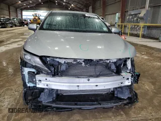 2023 Toyota Camry LE z VIN 4T1C11AK6PU082458, wystawiony jako Copart lot #56209395 z przebiegiem 38 806 mil mil oraz Szkoda całkowita • Salvage title. Historia ofert i sprzedaży dostępna na DreamBid. Obrazek 5.