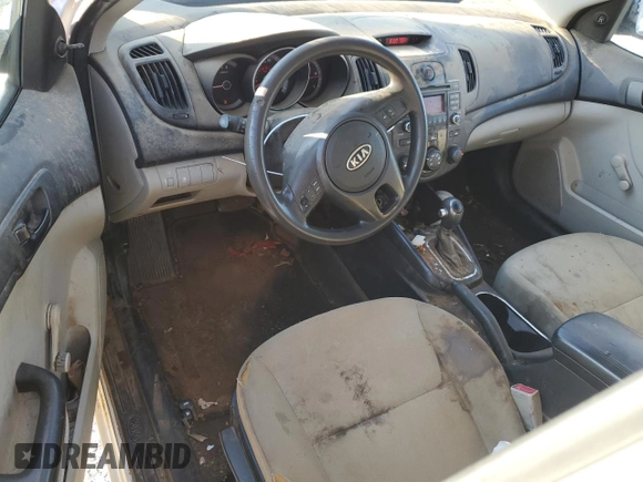 2011 Kia Forte LX with VIN KNAFT4A25B5435866, listed as a Copart auction lot 82820094 with 220,225 mi miles and Salvage Title. Bid and sale history available at carsss.com. Image 8.