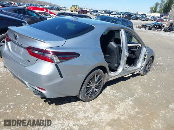 2021 Toyota Camry SE Nightshade with VIN 4T1G11AK3MU609515, listed as a IAAI auction lot 41764036 with 68,739 mi miles and . Bid and sale history available at carsss.com. Image 4.