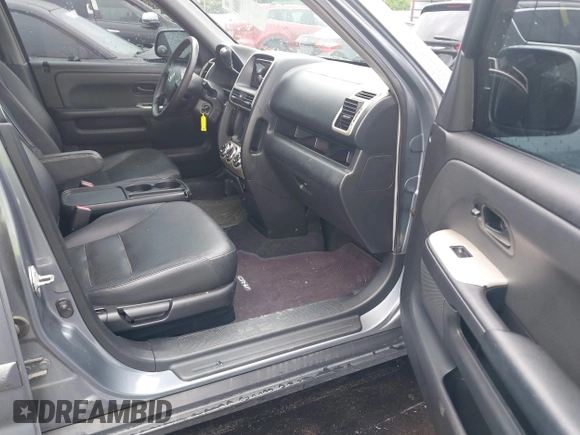 2005 Honda CR-V EX SE with VIN SHSRD78935U341045, listed as a IAAI auction lot 42180069 with 200,537 mi miles and . Bid and sale history available at carsss.com. Image 5.