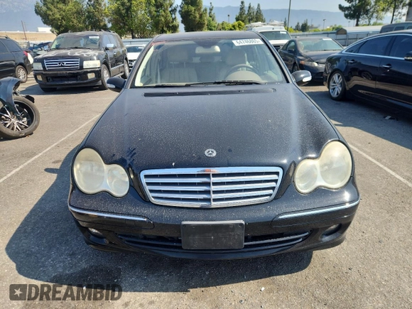 2007 Mercedes-Benz C 280 Luxury with VIN WDBRF92H07F935098, listed as a Copart auction lot 64746865 with 130,065 mi miles and Salvage title. Bid and sale history available at DreamBid. Image 5.