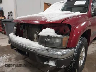 2004 Chevrolet Colorado LS Z71 with VIN 1GCDT196048190573, listed as a IAAI auction lot 41344064 with 292,346 mi miles. Bid and sale history available at carsss.com. Image 6.