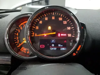 2018 MINI Clubman Cooper S with VIN WMWLU5C53J2G03455, listed as a Copart auction lot 79016394 with 124,107 mi miles and Salvage Title. Bid and sale history available at carsss.com. Image 9.