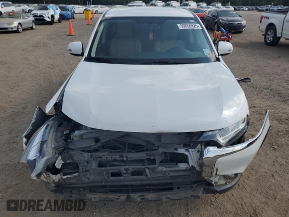 2018 Mitsubishi Outlander SE with VIN JA4AD3A32JZ008868, listed as a Copart auction lot 59856925 with 133,909 mi miles and Salvage title. Bid and sale history available at DreamBid. Image 5.