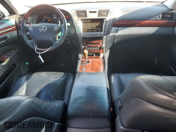 2007 Lexus LS 460 with VIN JTHBL46F475000890, listed as a Copart auction lot 41692525 with 200,605 mi miles and Salvage Title. Bid and sale history available at carsss.com. Image 8.