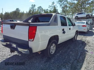 2004 Chevrolet Avalanche Z66 with VIN 3GNEC12TX4G135165, listed as a IAAI auction lot 41704036 with 186,553 mi miles and . Bid and sale history available at DreamBid. Image 4.
