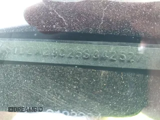 2005 Toyota Sienna CE z VIN 5TDZA23C25S342527, wystawiony jako IAAI lot #42176396 z przebiegiem Nie podano mil oraz . Historia ofert i sprzedaży dostępna na DreamBid. Obrazek 11.