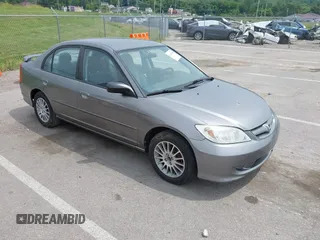 2005 Honda Civic LX z VIN 2HGES16515H630638, wystawiony jako IAAI lot #42428026 z przebiegiem 116 041 mil mil oraz . Historia ofert i sprzedaży dostępna na DreamBid. Obrazek 1.