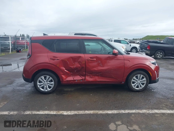 2023 Kia Soul LX with VIN KNDJ23AU6P7868992, listed as a IAAI auction lot 41933960 with 14,059 mi miles. Bid and sale history available at carsss.com. Image 14.
