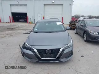 2020 Nissan Sentra SV z VIN 3N1AB8CV4LY267773, wystawiony jako IAAI lot #41969540 z przebiegiem 93 539 mil mil oraz . Historia ofert i sprzedaży dostępna na DreamBid. Obrazek 12.