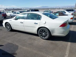 2007 Buick Lucerne V6 CXL with VIN 1G4HD57277U100672, listed as a IAAI auction lot 41483671 with 208,245 mi miles. Bid and sale history available at carsss.com. Image 3.