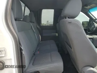 2013 Ford F-150 XL z VIN 1FTFX1ET4DFA51423, wystawiony jako Copart lot #65531255 z przebiegiem 266 223 mil mil oraz Czysty tytuł • Clean title. Historia ofert i sprzedaży dostępna na DreamBid. Obrazek 10.