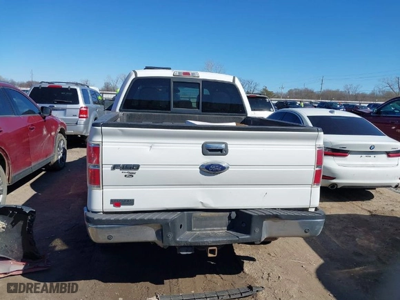 2013 Ford F-150 XL with VIN 1FTFW1ET9DKG06893, listed as a IAAI auction lot 41688643 with 300,056 mi miles. Bid and sale history available at carsss.com. Image 17.