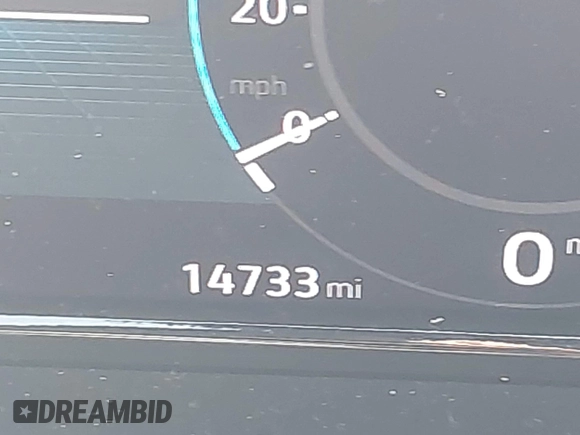 2024 Volkswagen Atlas SE z VIN 1V2JE2CA8RC217294, wystawiony jako IAAI lot #41962704 z przebiegiem 14 733 mil mil oraz . Historia ofert i sprzedaży dostępna na DreamBid. Obrazek 16.