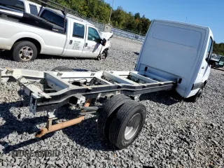2015 Mercedes-Benz Sprinter Chassis with VIN WDAPF4CC8F9631368, listed as a Copart auction lot 74510414 with 262,356 mi miles and Clean Title. Bid and sale history available at carsss.com. Image 3.