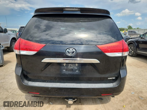 2011 Toyota Sienna XLE AAS with VIN 5TDYK3DC5BS081015, listed as a Copart auction lot 61096595 with 291,855 mi miles and Salvage title. Bid and sale history available at DreamBid. Image 6.