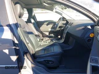 2005 Volvo S40 with VIN YV1MS682352101690, listed as a IAAI auction lot 41381539 with 104,494 mi miles. Bid and sale history available at carsss.com. Image 5.