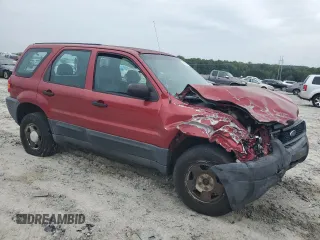 2003 Ford Escape XLS Popular with VIN 1FMYU92153KC96798, listed as a Copart auction lot 71388454 with 161,329 mi miles and Salvage Title. Bid and sale history available at carsss.com. Image 4.