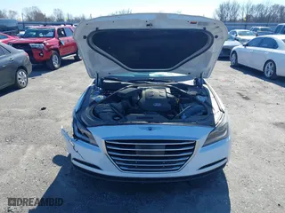 2015 Hyundai Genesis 3.8L with VIN KMHGN4JE7FU082789, listed as a IAAI auction lot 41480393 with 84,481 mi miles. Bid and sale history available at carsss.com. Image 10.