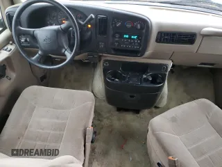 2002 Chevrolet Express with VIN 1GBFG15R221233379, listed as a Copart auction lot 80427284 with 131,000 mi miles and Salvage Title. Bid and sale history available at carsss.com. Image 8.