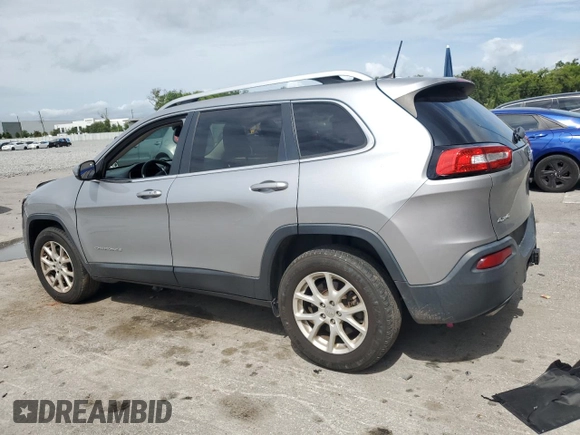 2017 Jeep Cherokee Latitude with VIN 1C4PJMCS9HW634285, listed as a Copart auction lot 59107615 with 136,984 mi miles and Salvage title. Bid and sale history available at DreamBid. Image 2.