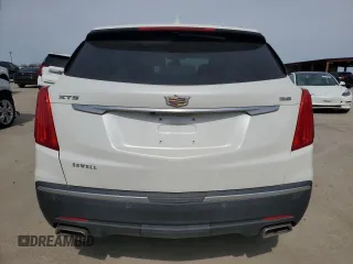 2019 Cadillac XT5 Premium Luxury FWD z VIN 1GYKNERS6KZ230100, wystawiony jako Copart lot #46347885 z przebiegiem 40 188 mil mil oraz Szkody całkowita. Historia ofert i sprzedaży dostępna na DreamBid. Obrazek 6.