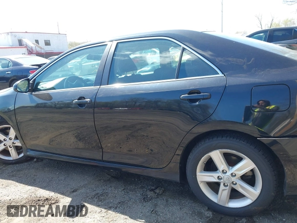 2012 Toyota Camry L with VIN 4T1BF1FK9CU154138, listed as a IAAI auction lot 41940826 with 129,367 mi miles. Bid and sale history available at carsss.com. Image 14.