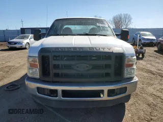 2008 Ford F-250 XL z VIN 1FTSW21Y98EE14898, wystawiony jako Copart lot #47120485 z przebiegiem 49 618 mil mil oraz Czysty tytuł • Clean title. Historia ofert i sprzedaży dostępna na DreamBid. Obrazek 5.