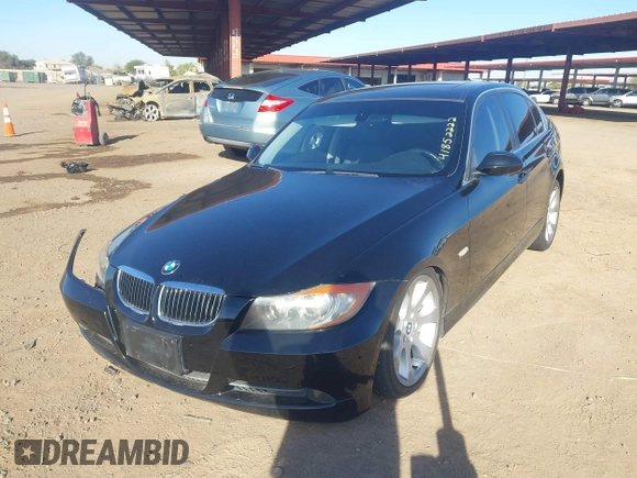 2006 BMW 3 Series 330i with VIN WBAVB33556PS15458, listed as a IAAI auction lot 41852222 with 78,633 mi miles. Bid and sale history available at carsss.com. Image 2.