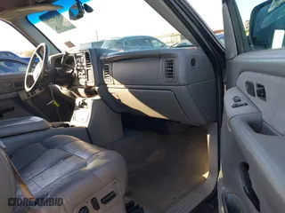 2001 Chevrolet Silverado 1500 LT with VIN 1GCEK19T41Z180650, listed as a IAAI auction lot 41457250 with 151,297 mi miles. Bid and sale history available at carsss.com. Image 5.