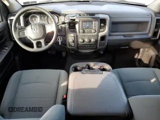 2017 Ram 1500 ST z VIN 1C6RR7FT7HS587361, wystawiony jako Copart lot #81173944 z przebiegiem 88 540 mil mil oraz Czysty tytuł • Clean title. Historia ofert i sprzedaży dostępna na DreamBid. Obrazek 8.