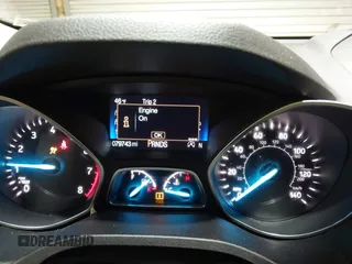 2017 Ford Escape Titanium z VIN 1FMCU9J9XHUC20359, wystawiony jako IAAI lot #41938688 z przebiegiem 79 743 mil mil oraz . Historia ofert i sprzedaży dostępna na DreamBid. Obrazek 7.