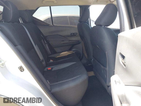 2020 Nissan Kicks S with VIN 3N1CP5BV6LL575146, listed as a IAAI auction lot 42101224 with 47,079 mi miles. Bid and sale history available at carsss.com. Image 8.