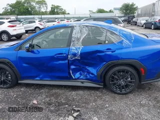 2025 Subaru WRX Limited z VIN JF1VBAN66S8802226, wystawiony jako IAAI lot #42499790 z przebiegiem 199 mil mil oraz . Historia ofert i sprzedaży dostępna na DreamBid. Obrazek 6.